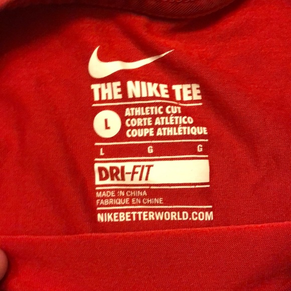 Men’s Nike t shirt - Picture 2 of 2